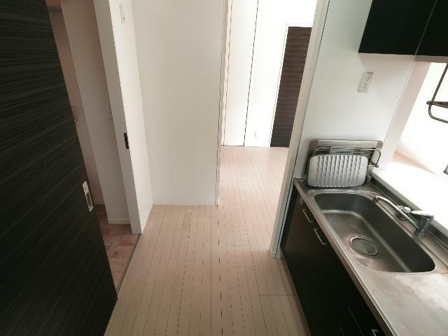  東海道本線/静岡駅 バス23分伊呂波町下車:停歩6分 1階 築17年