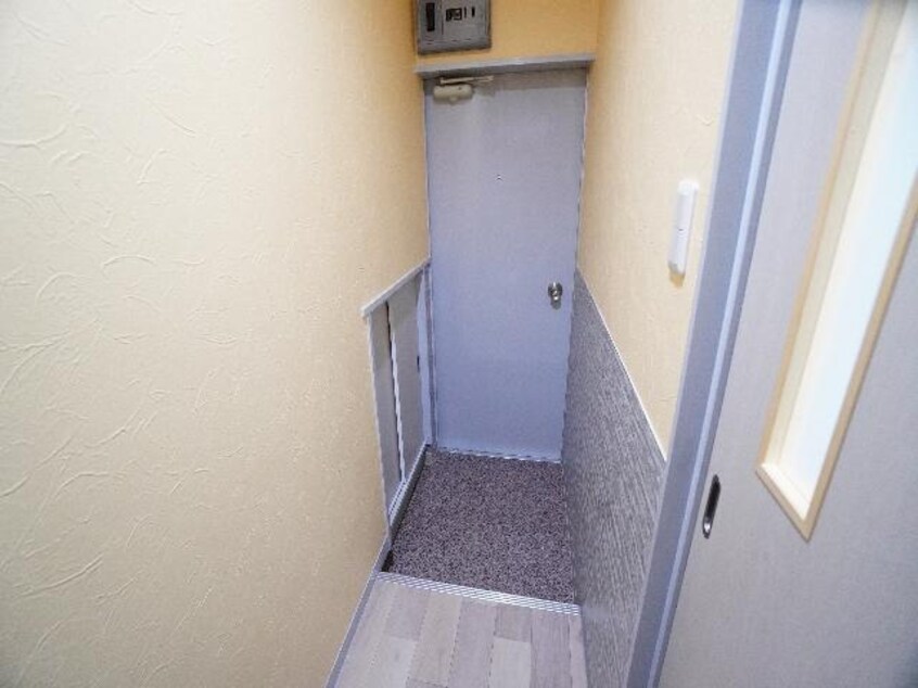  東海道本線/安倍川駅 徒歩9分 2階 築48年