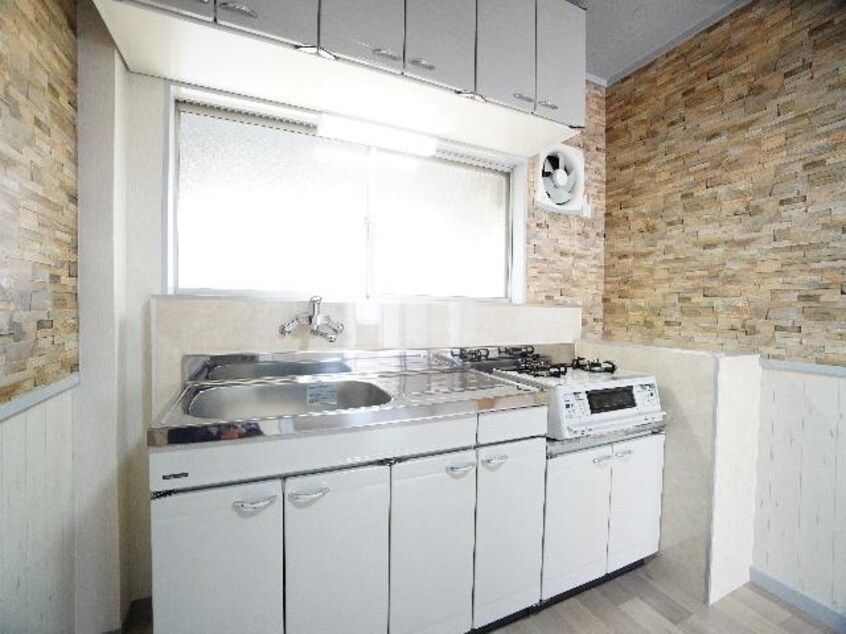  東海道本線/安倍川駅 徒歩9分 2階 築48年