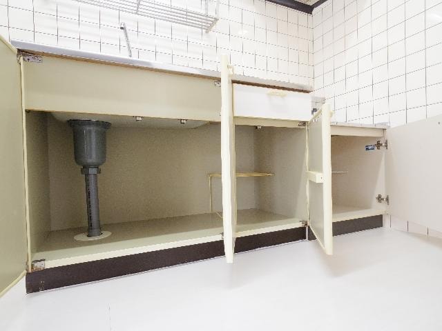  東海道本線/静岡駅 バス17分籠上中下車:停歩4分 2階 築40年