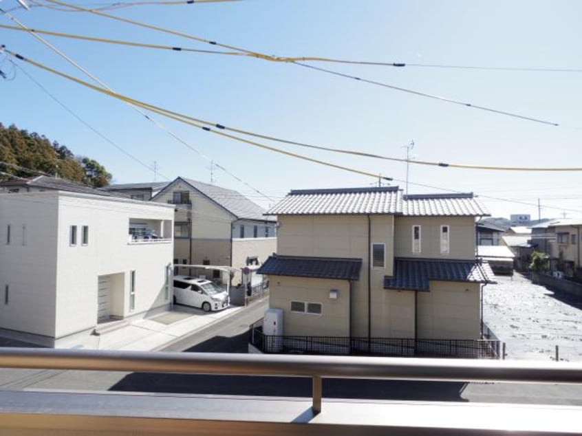  東海道新幹線（東海）/静岡駅 バス25分スポーツクラブセイシン前下車:停歩8分 1-2階 築17年