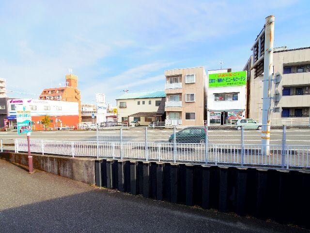  東海道本線/静岡駅 バス19分駿河大橋下車:停歩1分 1-2階 築15年