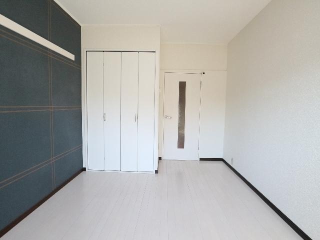  東海道本線/静岡駅 バス22分平ケ谷下車:停歩1分 1階 築41年