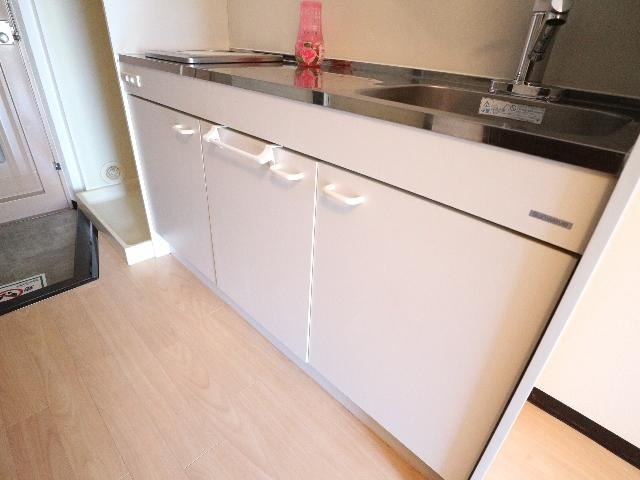  東海道本線/静岡駅 バス22分平ケ谷下車:停歩1分 1階 築41年