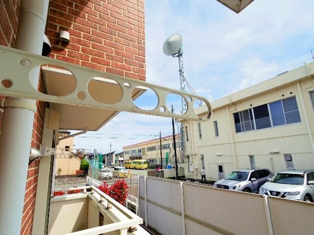  東海道本線/静岡駅 バス18分田町四丁目下車:停歩6分 1階 築16年