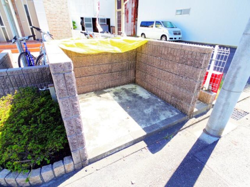  東海道本線/静岡駅 バス15分田町二丁目下車:停歩4分 2階 築15年