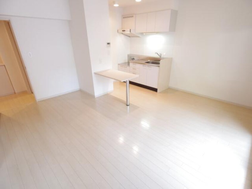  東海道本線/静岡駅 バス22分大岩北下車:停歩6分 1階 築15年