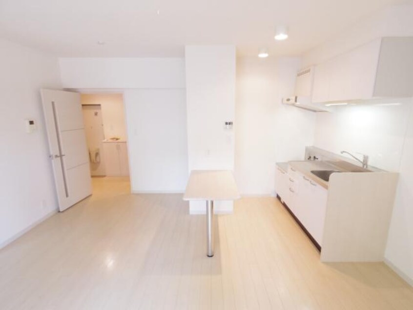  東海道本線/静岡駅 バス22分大岩北下車:停歩6分 1階 築15年