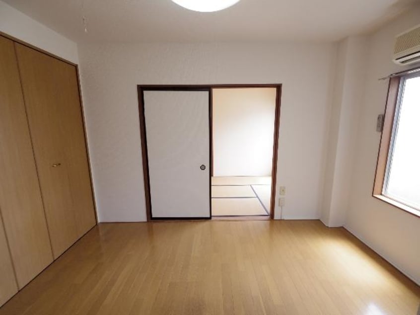  東海道本線/静岡駅 バス14分本通十丁目下車:停歩1分 3階 築52年