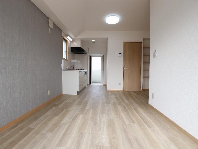  東海道本線/静岡駅 バス21分柳新田北下車:停歩3分 3階 築22年