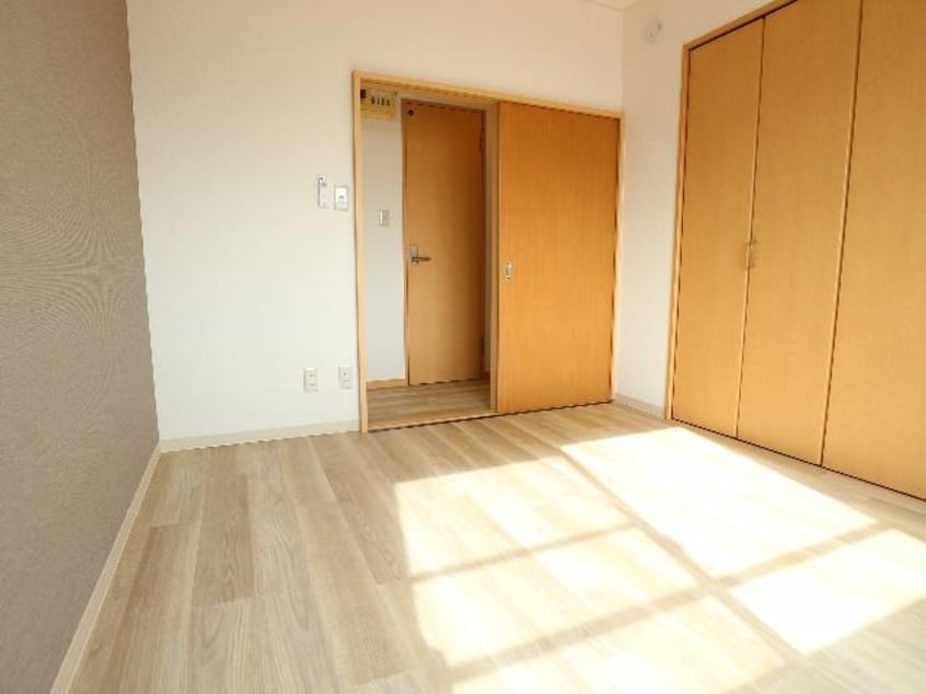  東海道本線/静岡駅 バス21分柳新田北下車:停歩3分 3階 築22年