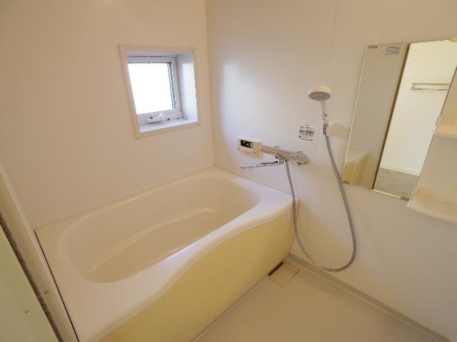  東海道本線/安倍川駅 徒歩18分 1階 築15年