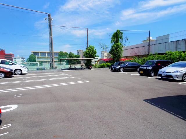  東海道本線/安倍川駅 徒歩18分 1階 築15年