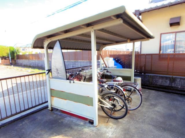  東海道本線/安倍川駅 徒歩8分 1-2階 築27年
