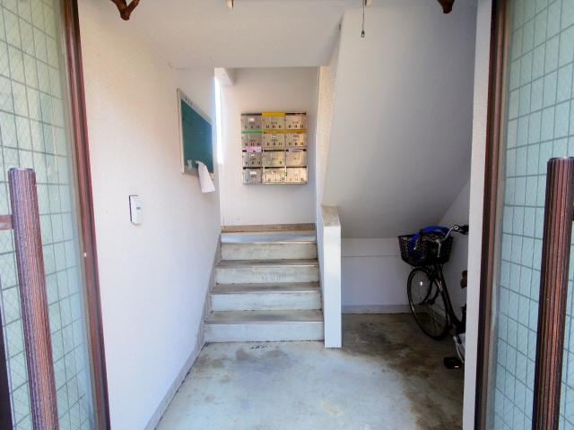  東海道本線/静岡駅 バス19分川合下車:停歩5分 1階 築36年