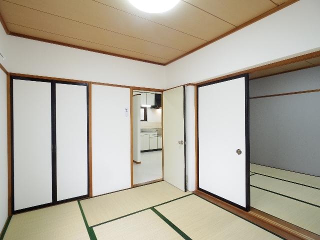  東海道本線/静岡駅 バス19分川合下車:停歩5分 1階 築36年