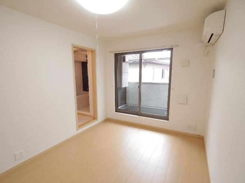  東海道本線/安倍川駅 徒歩23分 2階 築15年