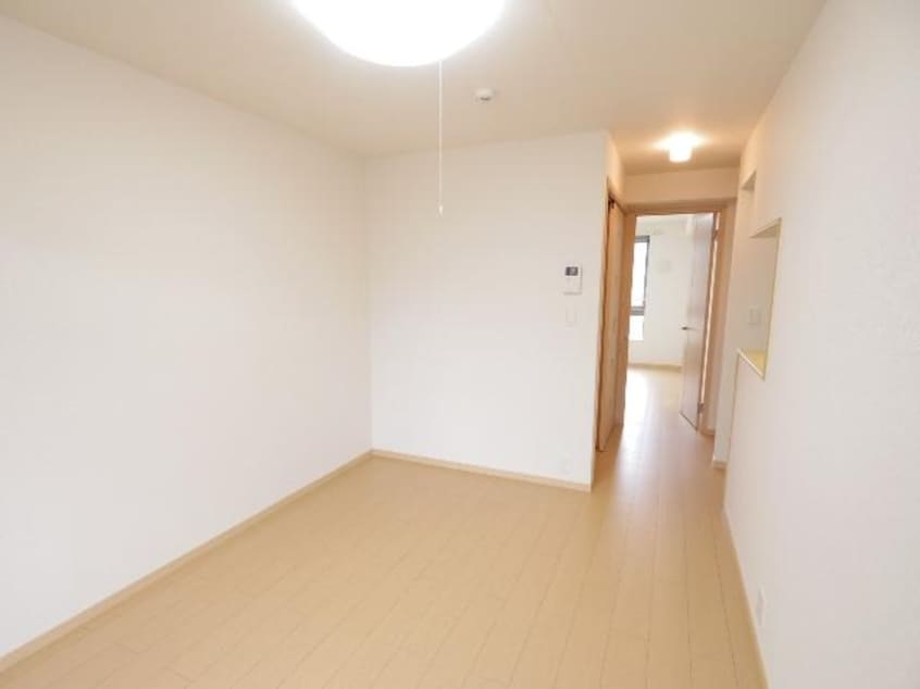  東海道本線/安倍川駅 徒歩23分 2階 築15年