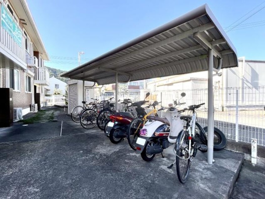  東海道本線/安倍川駅 徒歩16分 2階 築16年