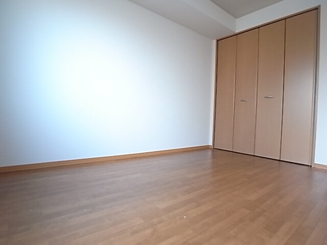 同イメージ 東海道本線/静岡駅 バス25分スポーツクラブセイシン前下車:停歩6分 2階 築25年