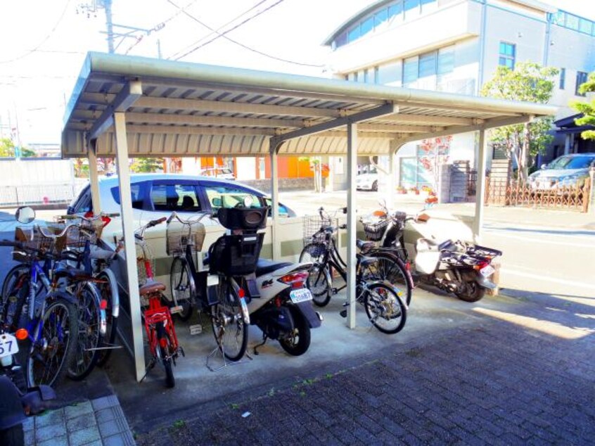  東海道本線/静岡駅 バス25分スポーツクラブセイシン前下車:停歩6分 2階 築25年