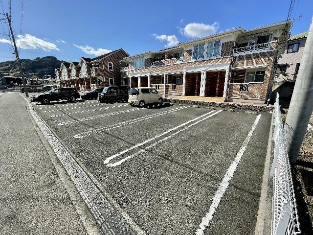  東海道本線/静岡駅 バス35分麻機不動山下車:停歩4分 1階 築13年