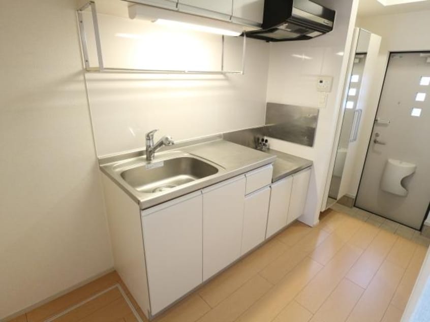  東海道本線/静岡駅 バス26分静岡西高校下車:停歩6分 1階 築14年