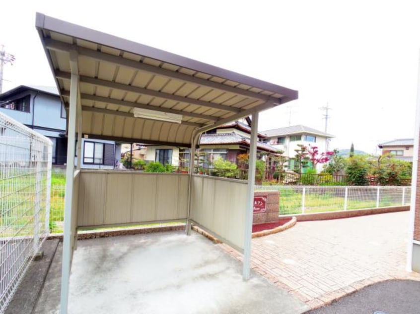  東海道本線/静岡駅 バス26分静岡西高校下車:停歩6分 1階 築14年