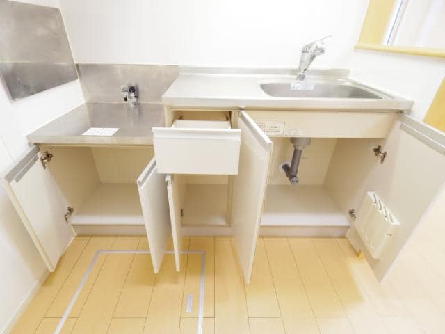  東海道本線/安倍川駅 徒歩11分 1階 築14年