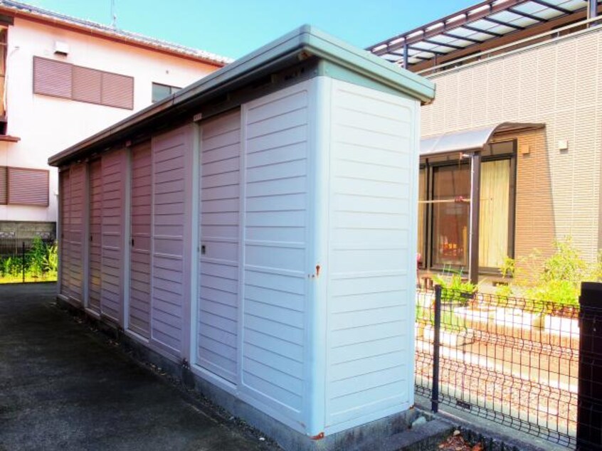  東海道本線/静岡駅 バス19分記念碑前下車:停歩3分 1階 築28年