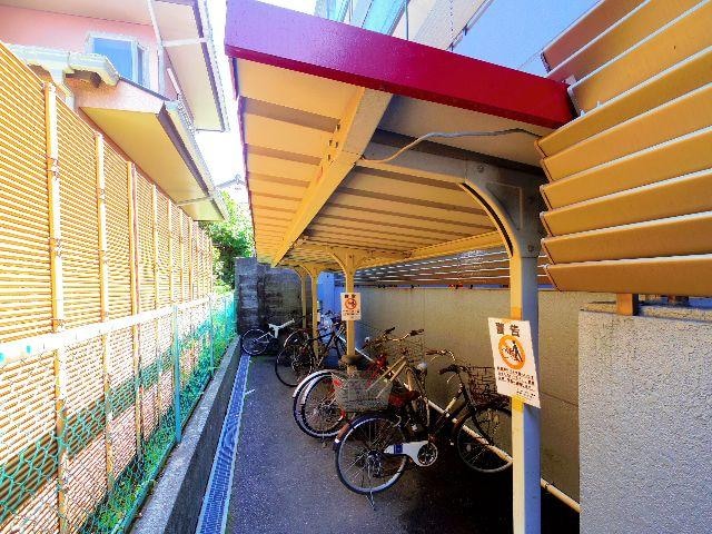  東海道本線/静岡駅 バス19分千代田小学校前下車:停歩5分 1階 築36年