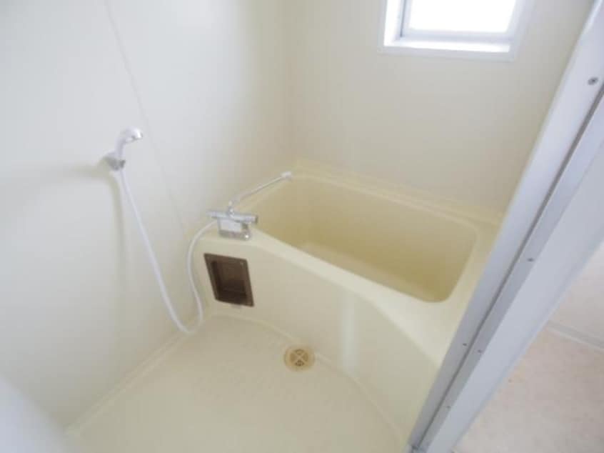  東海道本線/静岡駅 バス22分桜町団地下車:停歩4分 3階 築34年