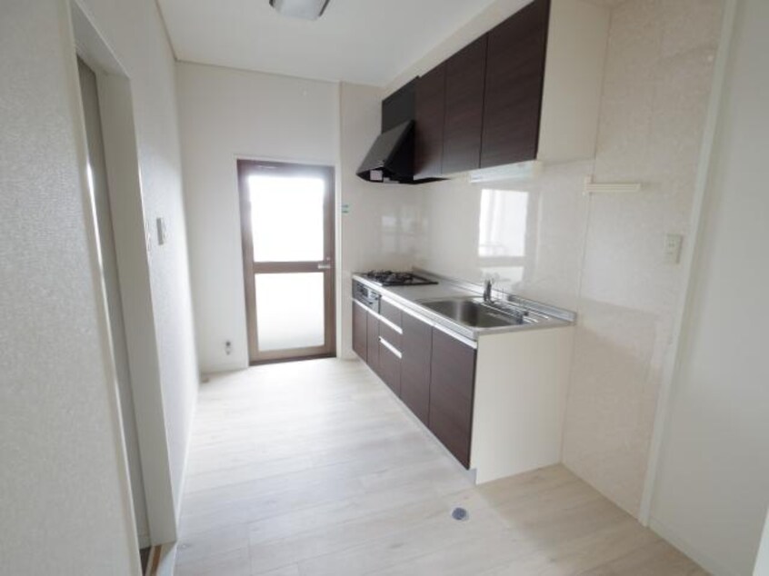 同イメージ 東海道本線/静岡駅 バス19分大岩二丁目下車:停歩3分 3階 築39年