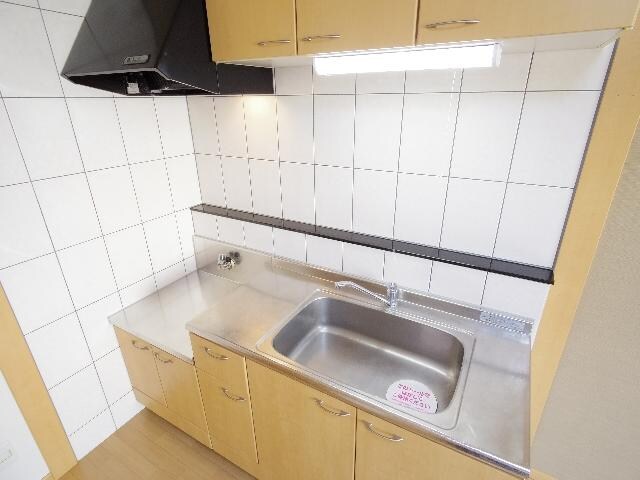  東海道本線/静岡駅 バス25分新丸子下車:停歩6分 1階 築18年