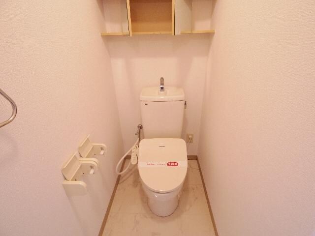  東海道本線/静岡駅 バス25分新丸子下車:停歩6分 1階 築18年