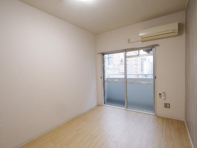  東海道本線/静岡駅 徒歩13分 4階 築40年