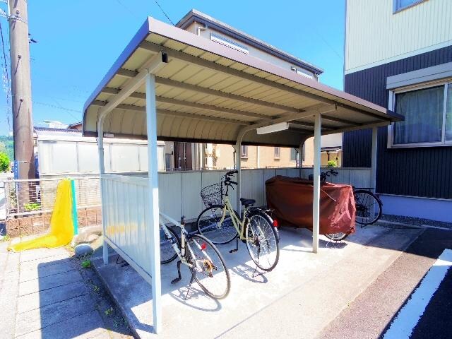  東海道本線/静岡駅 バス35分羽鳥下車:停歩6分 2階 築13年