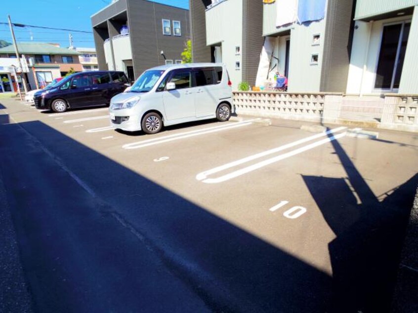  東海道本線/静岡駅 バス21分柳新田北下車:停歩3分 1-2階 築11年