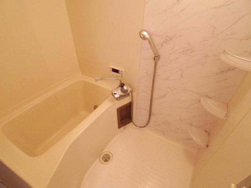  東海道本線/安倍川駅 徒歩16分 3階 築37年