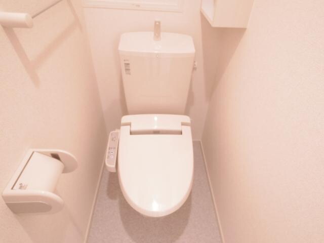  静岡鉄道静岡清水線/新静岡駅 バス26分郷堂下車:停歩3分 2階 築12年