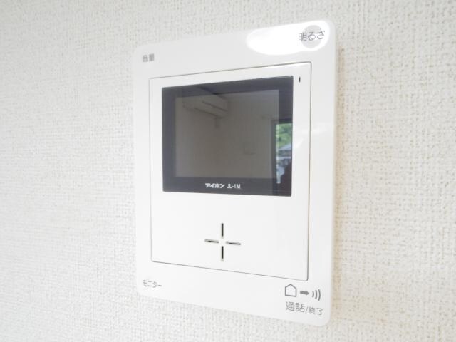  静岡鉄道静岡清水線/新静岡駅 バス26分郷堂下車:停歩3分 2階 築12年