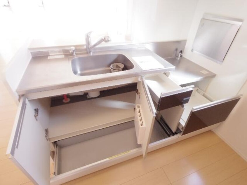  東海道本線/静岡駅 バス24分川合下車:停歩8分 2階 築12年