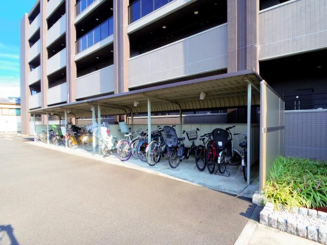  東海道本線/静岡駅 バス22分大岩北下車:停歩3分 1階 築12年