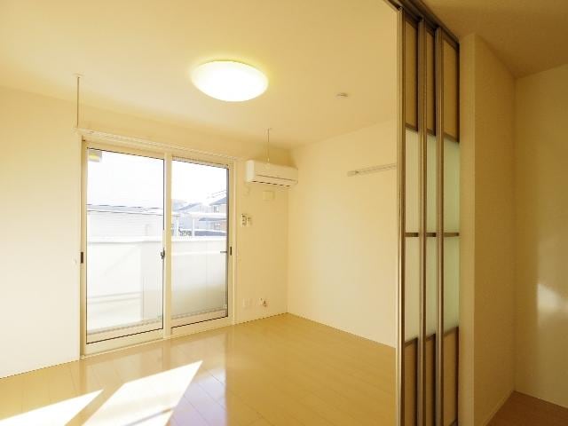  東海道本線/安倍川駅 徒歩11分 1階 築13年