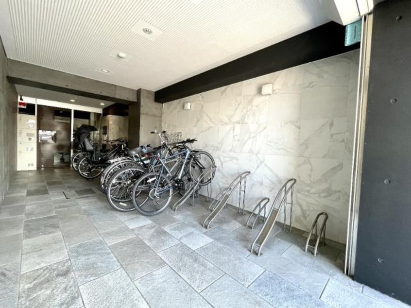  静岡鉄道静岡清水線/日吉町駅 徒歩8分 3階 築11年