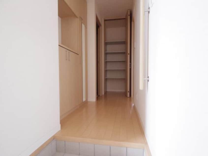  東海道新幹線（東海）/静岡駅 バス18分千代田小学校前下車:停歩7分 1階 築11年