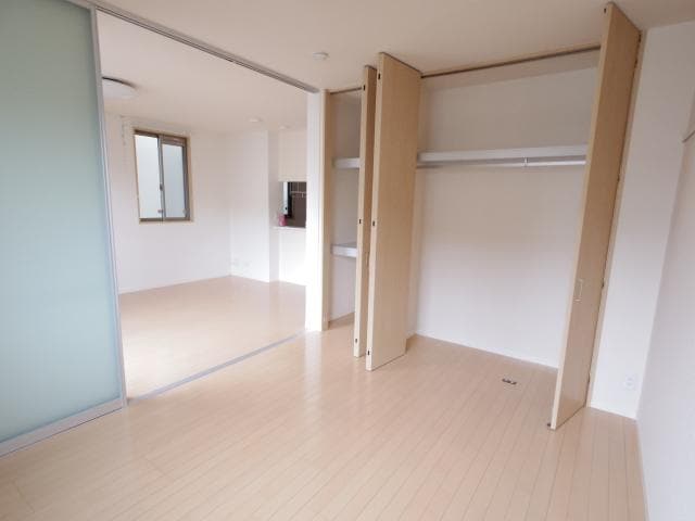  東海道新幹線（東海）/静岡駅 バス18分千代田小学校前下車:停歩7分 1階 築11年