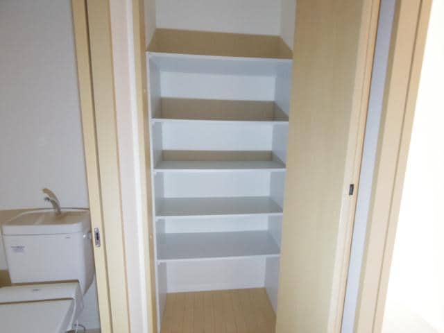  東海道新幹線（東海）/静岡駅 バス18分千代田小学校前下車:停歩7分 1階 築11年