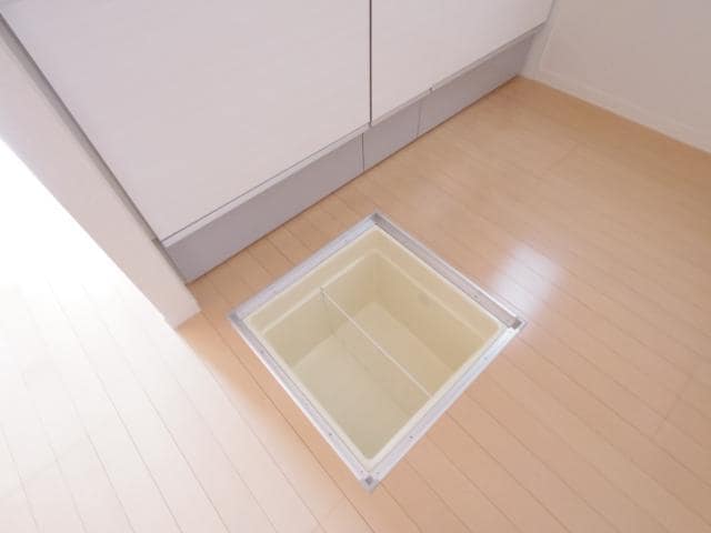  東海道新幹線（東海）/静岡駅 バス18分千代田小学校前下車:停歩7分 1階 築11年