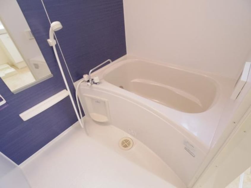  東海道本線/静岡駅 バス27分松富下車:停歩2分 2階 築11年